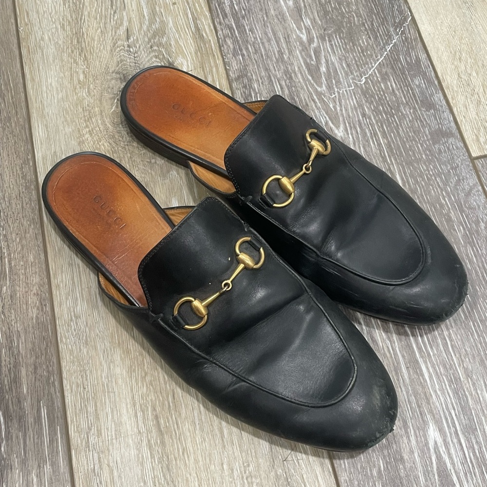 Gucci Black Leather Horsebit Loafers
